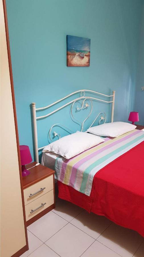 The Artists Bed & Breakfast Ачиреале Екстериор снимка