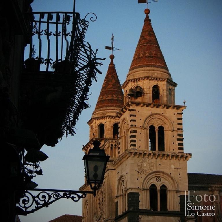 The Artists Bed & Breakfast Ачиреале Екстериор снимка